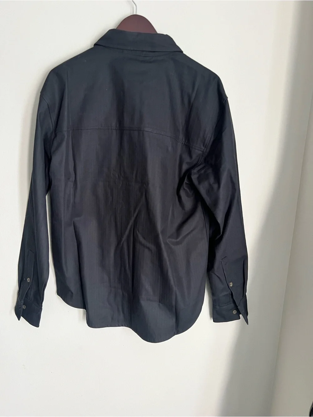 AIR JORDAN Essentials Oversized Men’s Black Button Down Shirt FV7446 010 Size S